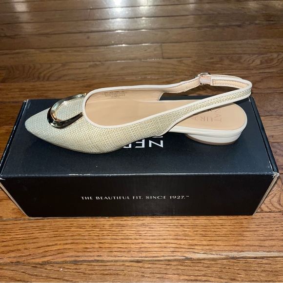 Naturalizer Bixby 2 Slingback Pumps Tan Straw Women’s Size 6 - Picture 7 of 11